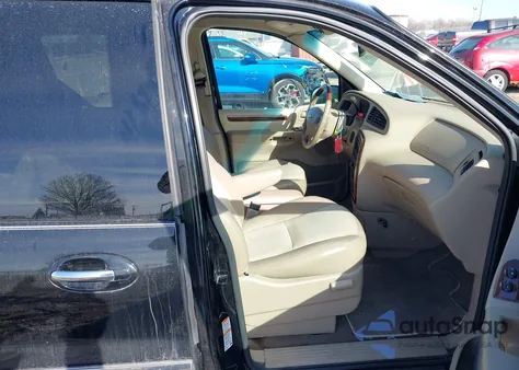 2002 Ford Windstar Limited из США, поврежденный, VIN 2FMDA58452BA72389